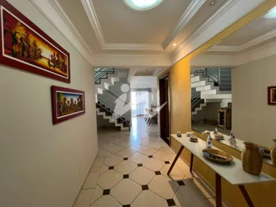 Cobertura com 4 Quartos à venda, 304m² no Santa Mônica, Uberlândia