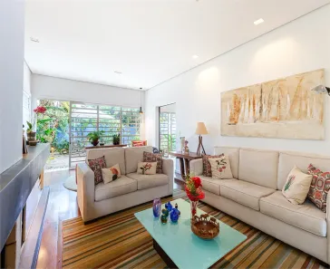 Sobrado com 4 Quartos à venda, 230m² no Alto de Pinheiros, São Paulo