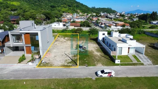 Lote/Terreno à venda, 724m² no Sertãozinho, Bombinhas