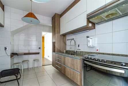 Cobertura com 3 Quartos para alugar, 258m² no Paraíso do Morumbi, São Paulo