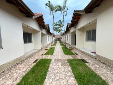Casa de Condomínio com 2 Quartos à venda, 60m² no Maitinga, Bertioga