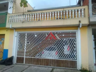 Sobrado com 3 Quartos à venda, 156m² no Parque Suzano, Suzano
