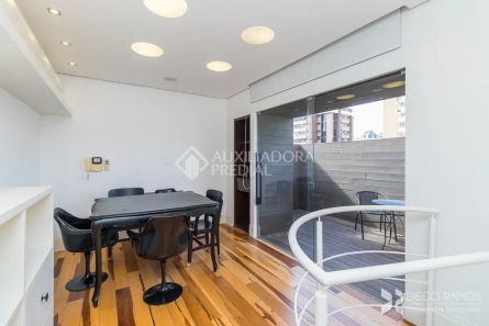 Sala Comercial à venda, 51m² no Auxiliadora, Porto Alegre