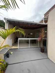 Casa com 2 Quartos à venda, 68m² no Serramar, Rio das Ostras
