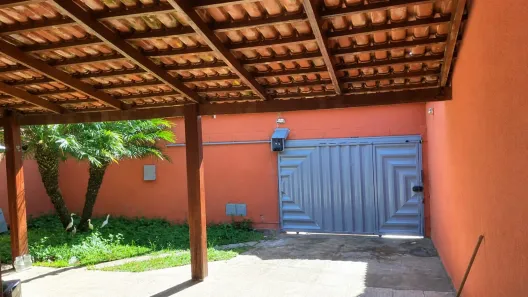 Casa com 3 Quartos à venda, 206m² no Parque das Flores, Goiânia