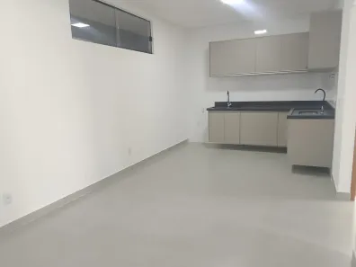 Apartamento com 2 Quartos para alugar, 60m² no Setor União, Goiânia
