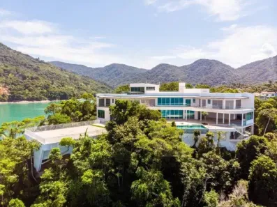 Casa de Condomínio com 10 Quartos à venda, 2560m² no Enseada, Ubatuba