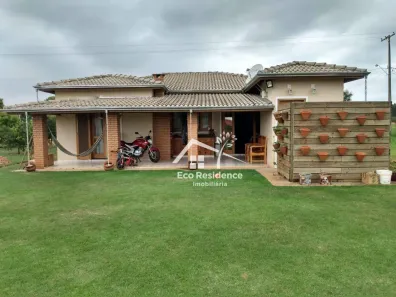 Casa de Condomínio com 3 Quartos à venda, 160m² no , Pardinho