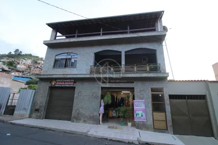 Casa com 3 Quartos à venda, 350m² no Linhares, Juiz de Fora