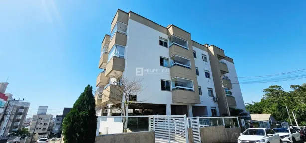 Apartamento com 2 Quartos à venda, 56m² no Serraria, São José