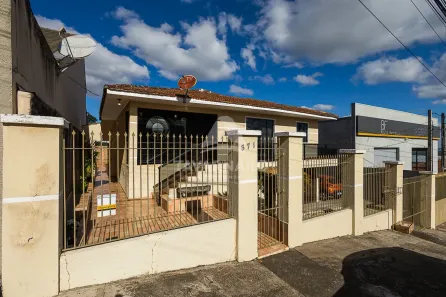 Casa com 4 Quartos à venda, 244m² no Nova Rússia, Ponta Grossa