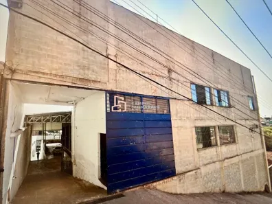 Ponto Comercial para alugar, 270m² no Califórnia, Belo Horizonte