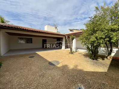 Casa de Condomínio com 3 Quartos para alugar, 290m² no Dois Córregos, Piracicaba