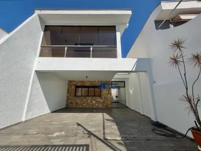 Casa com 4 Quartos para alugar, 300m² no Vila Romana, São Paulo
