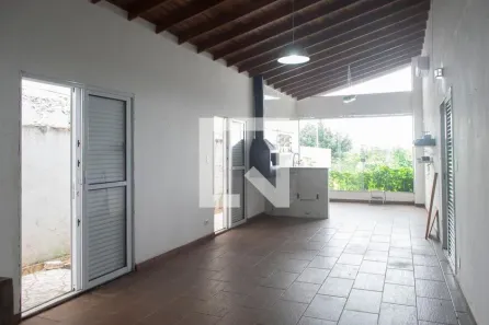 Casa com 3 Quartos à venda, 300m² no Vila Espanhola, São Paulo