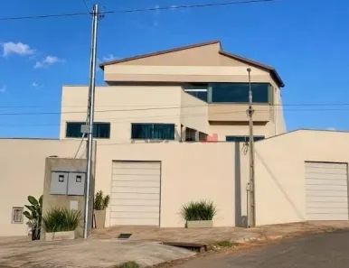 Sobrado com 7 Quartos à venda, 300m² no Carolina Parque Complemento, Goiânia
