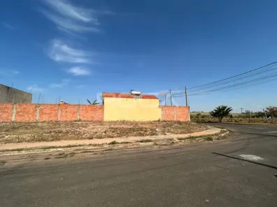 Lote/Terreno à venda, 175m² no Conjunto Habitacional Planalto Verde, São Carlos