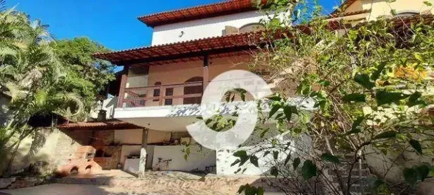 Casa de Condomínio com 4 Quartos à venda, 300m² no Sapê, Niterói