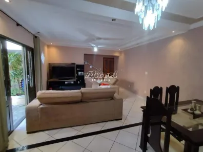 Casa com 3 Quartos à venda, 248m² no São Dimas, Piracicaba