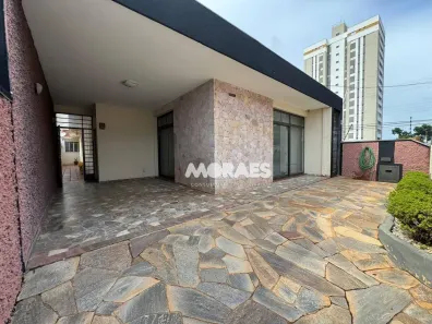 Casa com 4 Quartos à venda, 249m² no Vila Silva Pinto, Bauru