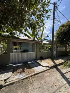 Casa de Condomínio com 5 Quartos para alugar, 500m² no Coroado, Manaus