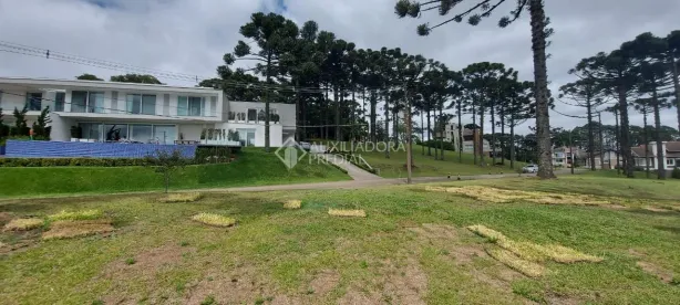 Lote/Terreno à venda, 702m² no Centro, Canela
