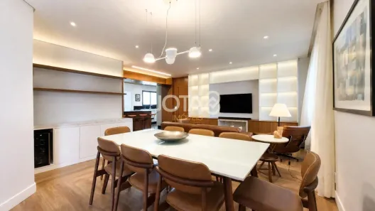 Apartamento com 3 Quartos à venda, 150m² no Água Verde, Curitiba
