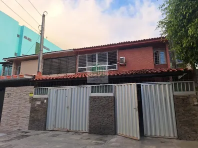 Casa com 4 Quartos à venda, 130m² no Jardim Atlântico, Olinda