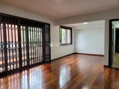 Apartamento com 3 Quartos à venda, 130m² no Petrópolis, Porto Alegre