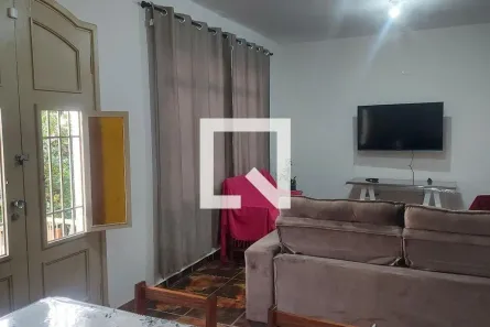 Casa com 3 Quartos à venda, 200m² no Vila Nogueira, Campinas