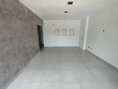 Ponto Comercial para alugar, 90m² no Santa Inês, Belo Horizonte