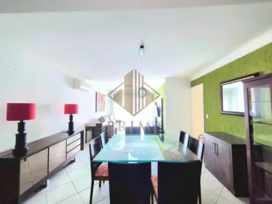 Apartamento com 3 Quartos para alugar, 145m² no Pitangueiras, Guarujá