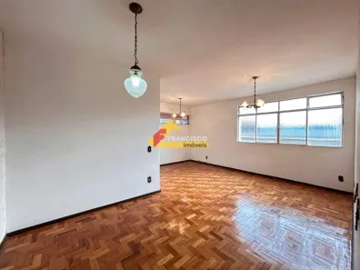 Apartamento com 4 Quartos para alugar, 150m² no Vila Belo Horizonte, Divinópolis