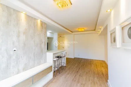 Apartamento com 2 Quartos para alugar, 68m² no Jardim Carvalho, Porto Alegre
