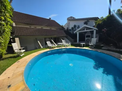 Casa com 6 Quartos à venda, 302m² no Balneário Praia do Pernambuco, Guarujá