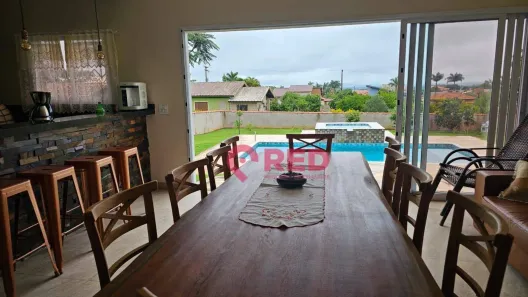 Fazenda/Sítio com 4 Quartos à venda, 223m² no Porangaba, Porangaba