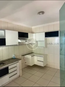 Casa com 3 Quartos à venda, 170m² no Granada, Uberlândia