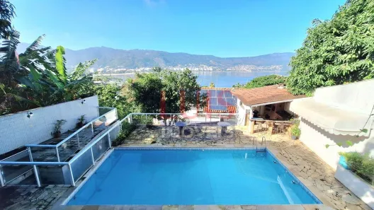 Casa com 5 Quartos à venda, 400m² no São Francisco, Niterói