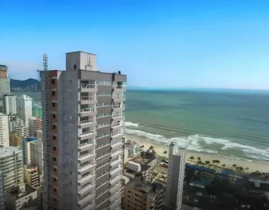 Apartamento com 3 Quartos à venda, 145m² no Meia Praia, Itapema