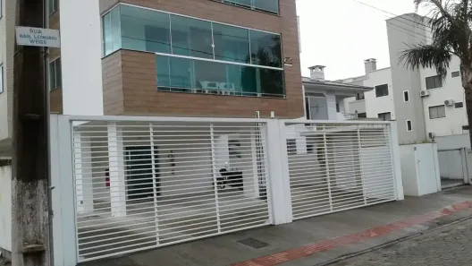 Apartamento com 2 Quartos à venda, 59m² no Praia de Fora, Palhoça