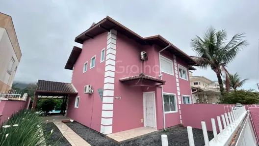 Casa com 3 Quartos para alugar, 130m² no Campeche, Florianópolis