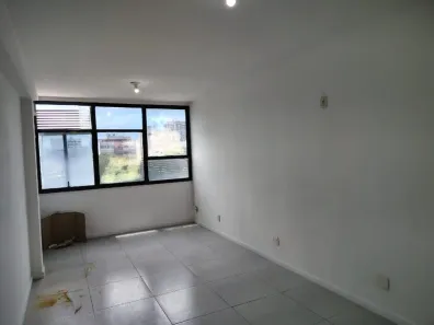 Sala Comercial para alugar, 32m² no Vila Isabel, Rio de Janeiro