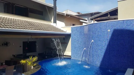 Casa de Condomínio com 3 Quartos à venda, 304m² no Roncáglia, Valinhos