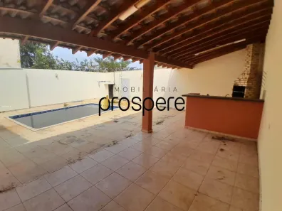 Casa com 3 Quartos à venda, 100m² no Jardim Everest, Presidente Prudente