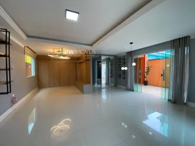 Casa com 4 Quartos à venda, 267m² no Lagoa, Macaé