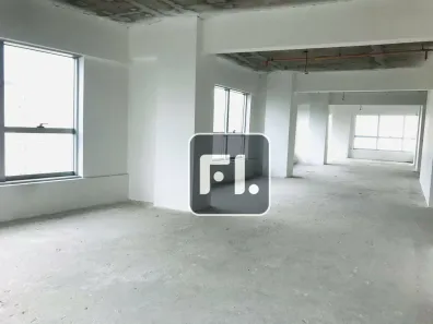 Sala Comercial à venda, 108m² no Green Valley Alphaville, Barueri