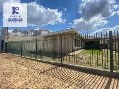 Imóvel Comercial com 3 Quartos para alugar, 213m² no Nova Campinas, Campinas