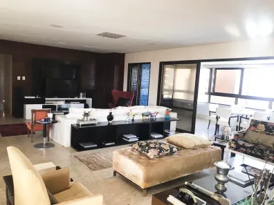 Apartamento com 6 Quartos à venda, 324m² no Candeal, Salvador