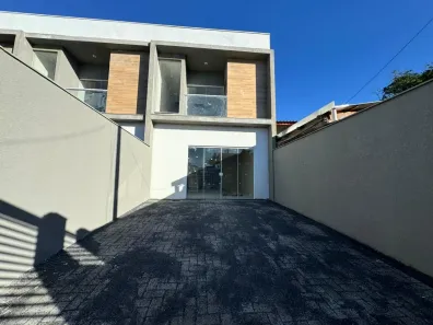 Sobrado com 2 Quartos à venda, 82m² no Itacolomi, Balneário Piçarras