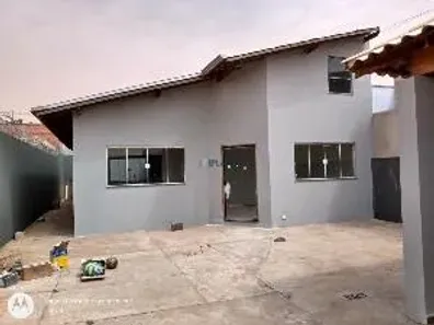 Casa com 3 Quartos à venda, 250m² no Jardim Embaré, São Carlos